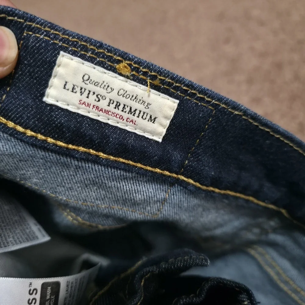 Levi Premium 512 Dark Wash Jeans Mens 33 x 34 Big E Pants *Barely Worn Excellent
